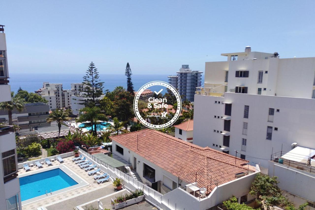 Black & White By Madeira Sun Travel Apartamento