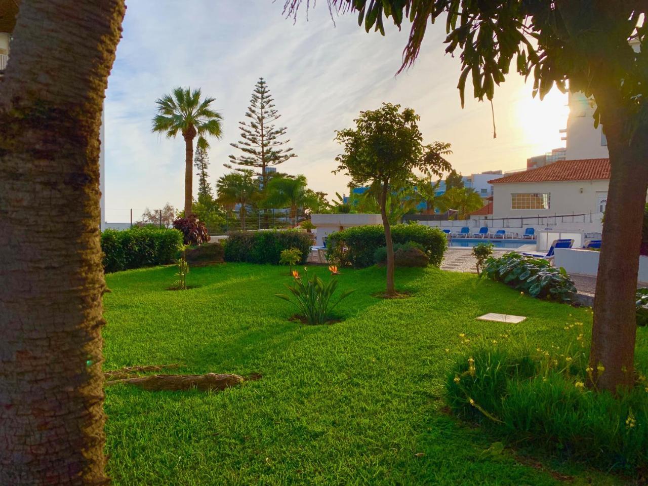 Black & White By Madeira Sun Travel Apartament Funchal (Madeira)